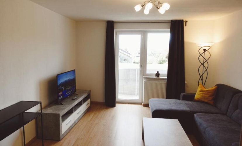 3 Bedrooms Apartment