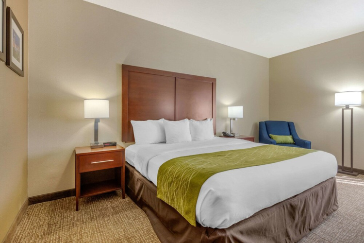 Comfort Inn