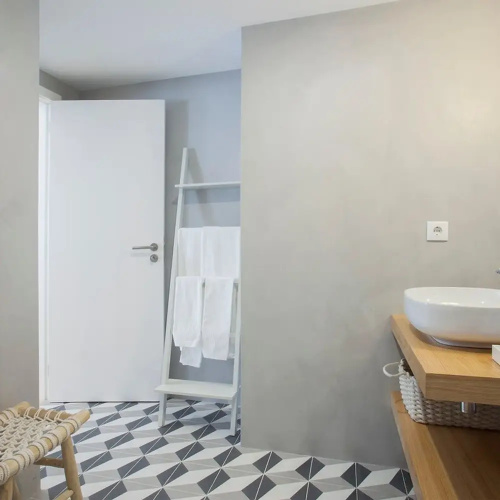 Liiiving in Porto Downtown Luxury Studio