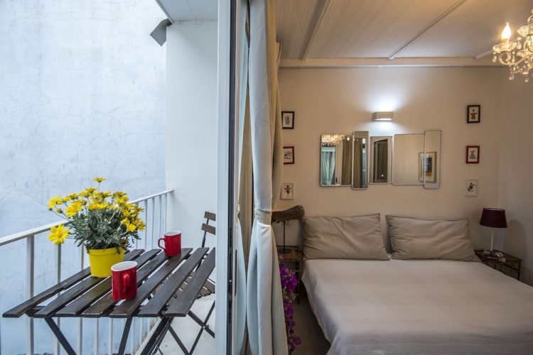 Naples Tours and Flats S.r.l.