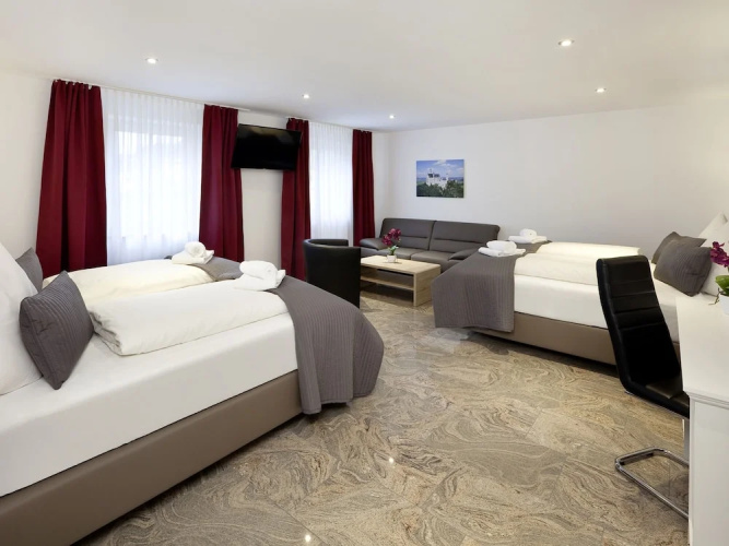 Central City Hotel
