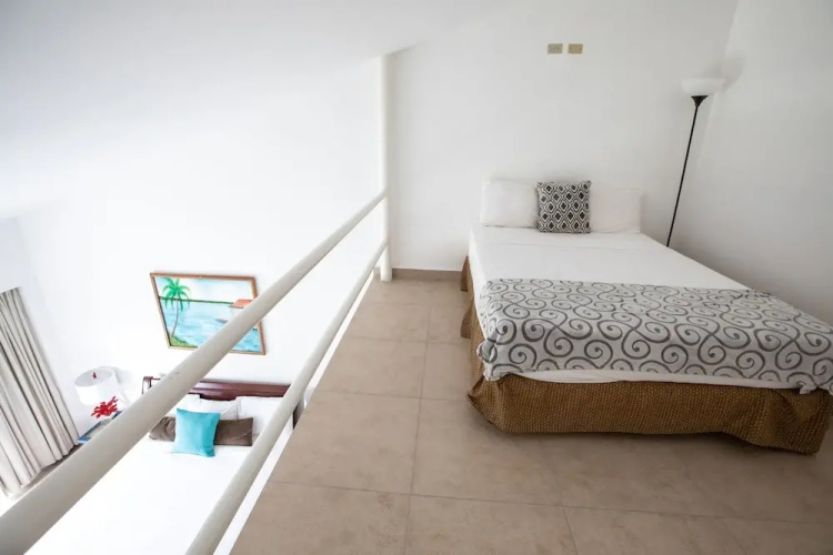 Azul Lofts