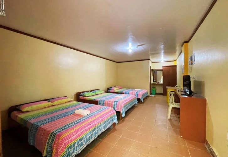 Deluxe Quadruple room