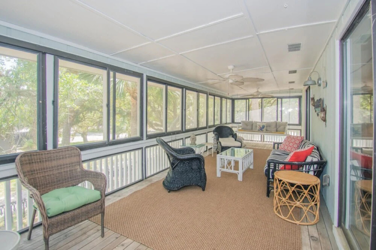 625 Seahorse Annex