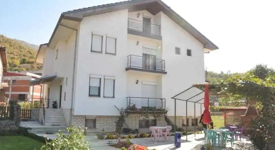 Damaja Guest House