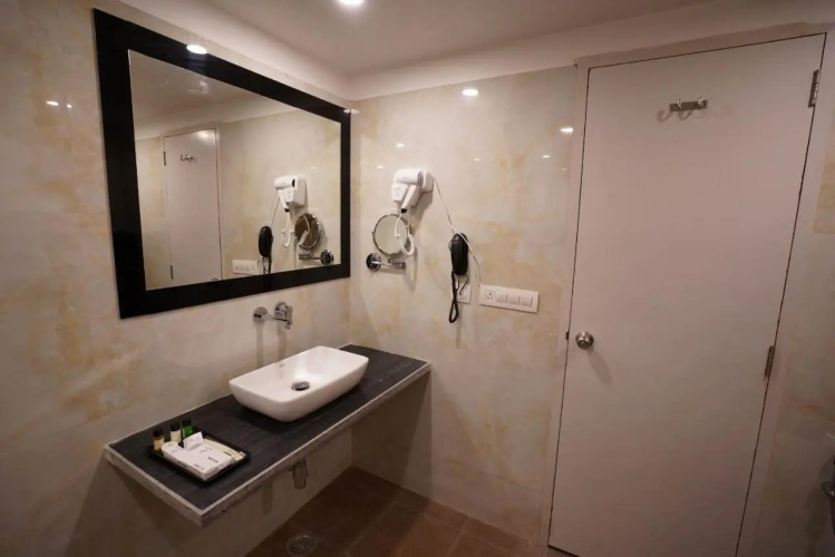 Hotel Indo Prime