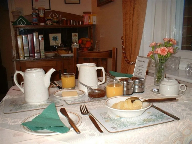 Higher Coombe Farm