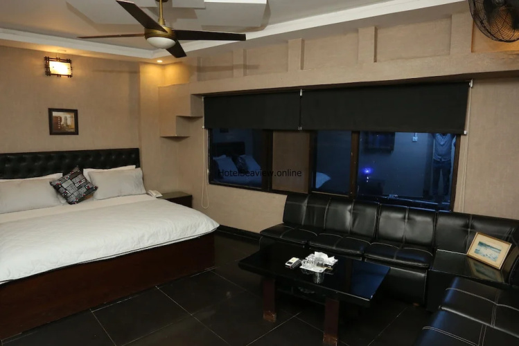 Hotel SeaView