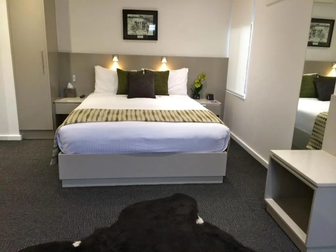 2 Bedrooms Family Studio