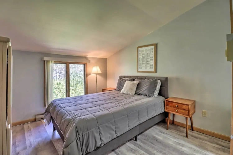 3 Bedrooms Apartment