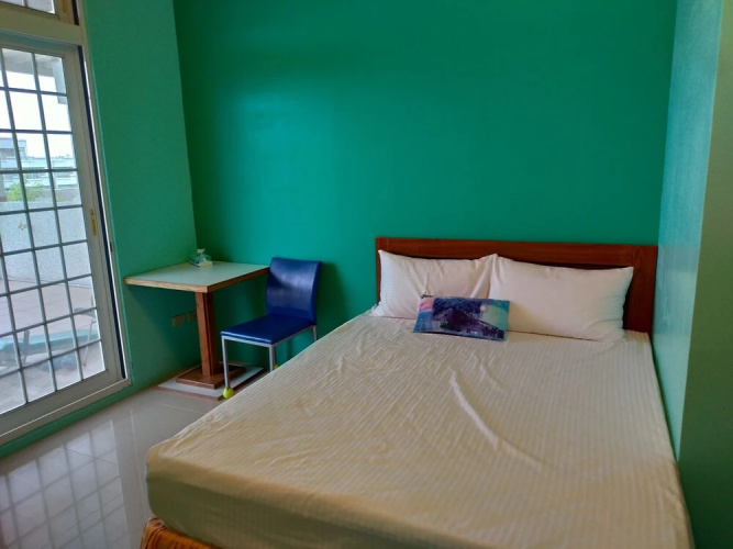 Vineyard Guest House