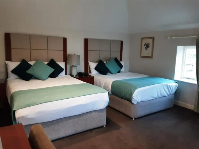 Liffey Valley House Hotel