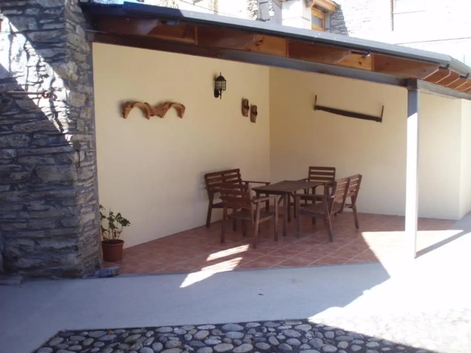 6 Bedrooms Cottage