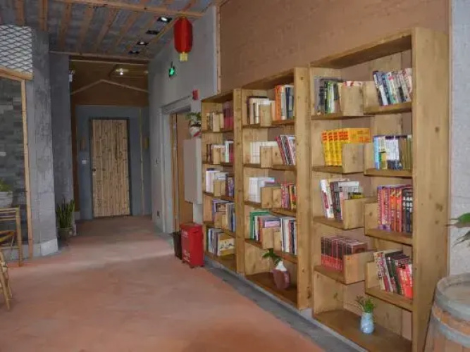 Xiangxi Hostel (Longmen Branch 2)