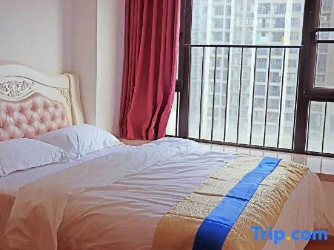 2 Bedrooms Standard Single room with balcony