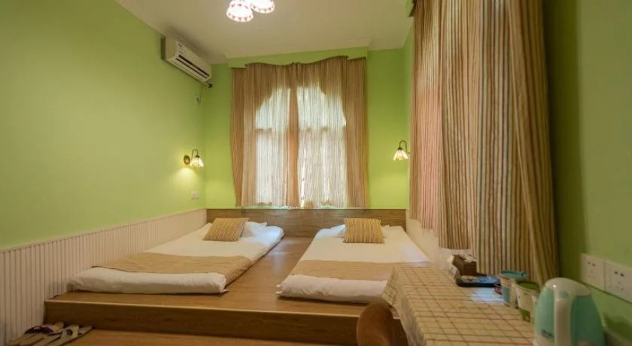 Fresh Summer Inn