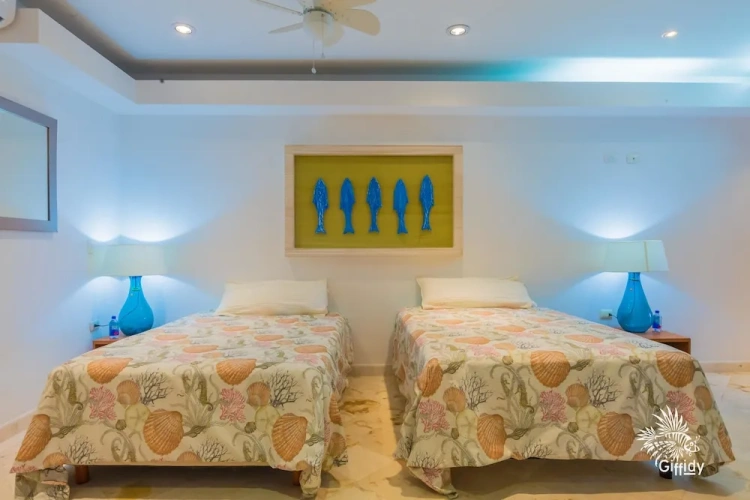 Standard room with balcony