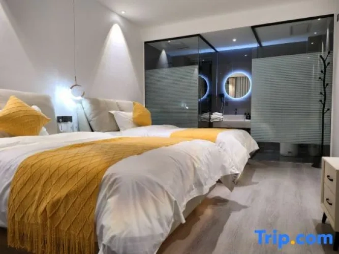 Premium Twin room