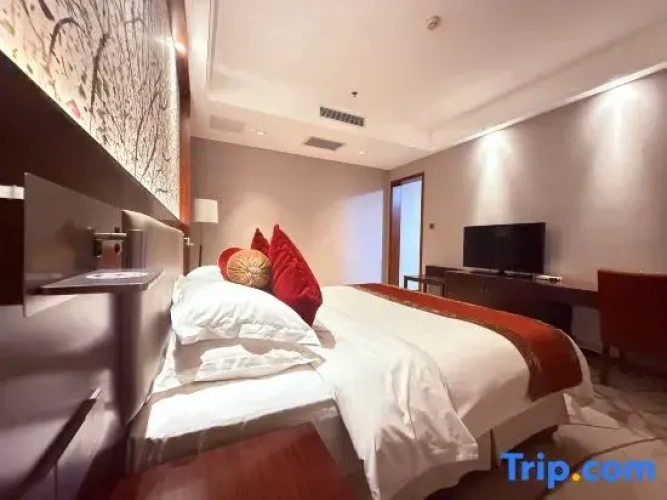 Deluxe Double Suite