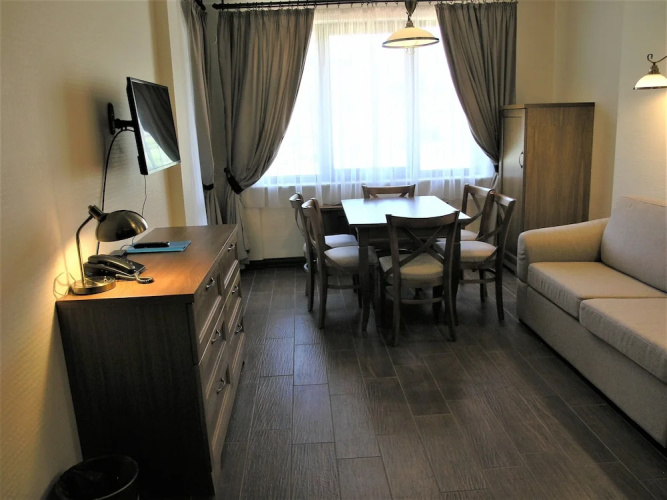 7 Pools SPA & Apartments