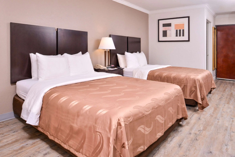Quality Inn & Suites Beaumont