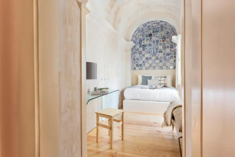 Alfama Design Suites