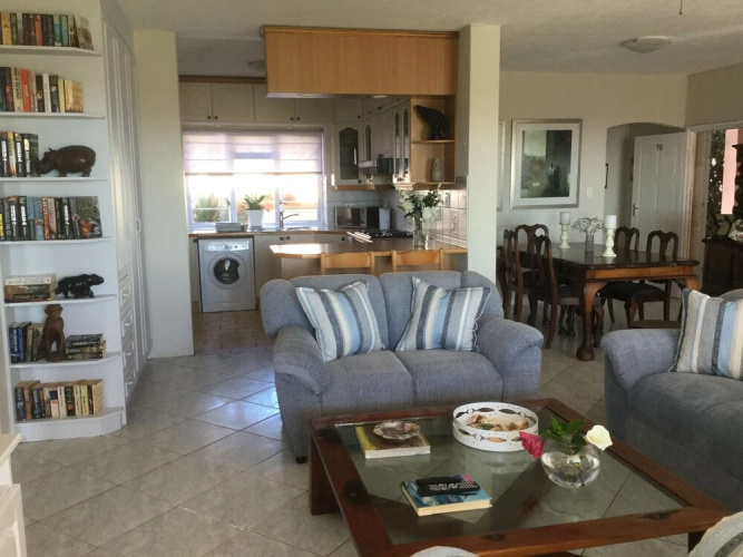 18 Maritim Swakompund Namibia