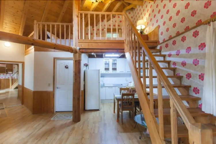 Hoengseong Cabin Town Pension