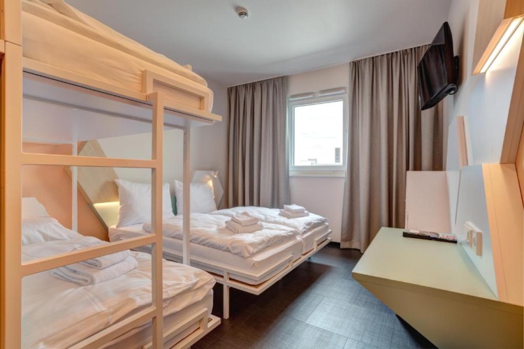 Standard Quadruple room