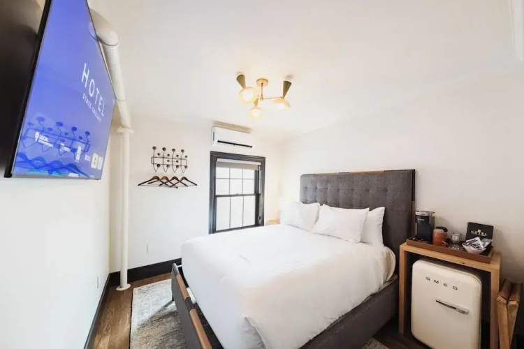Hotel State College