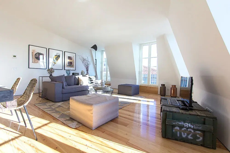Luxury T.M. Penthouse with a View