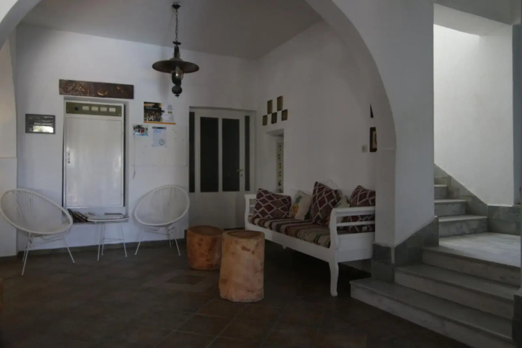 Armadoros Hotel Ios Backpackers