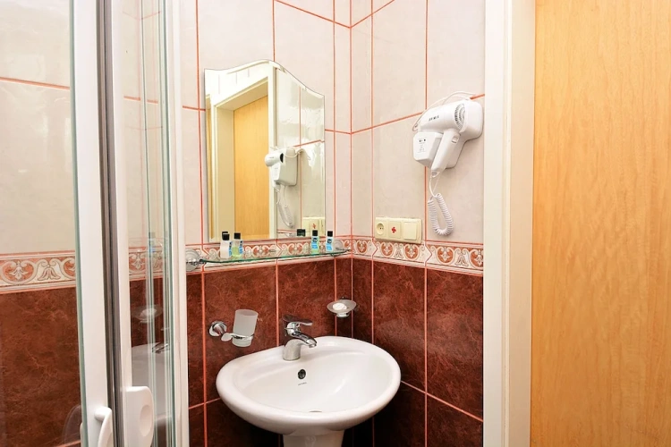 Classic Double room with city view