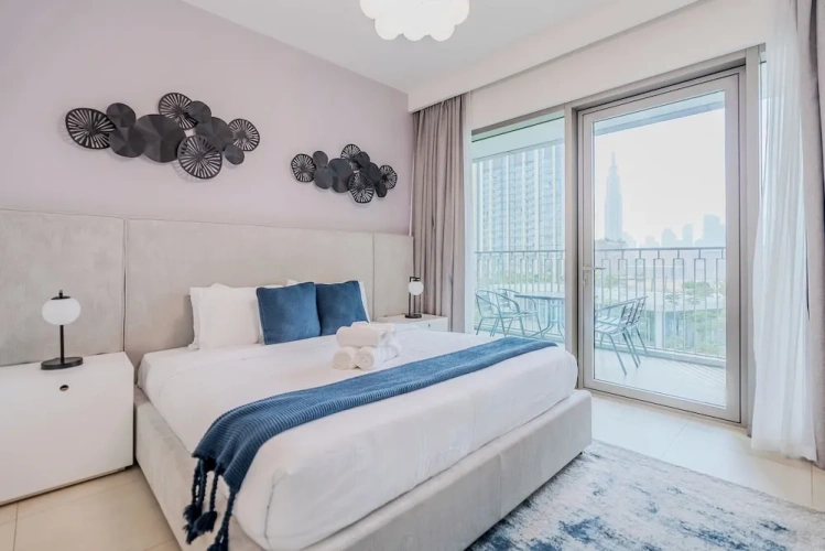 3 Bedrooms Luxury Apartment with balcony and with city view