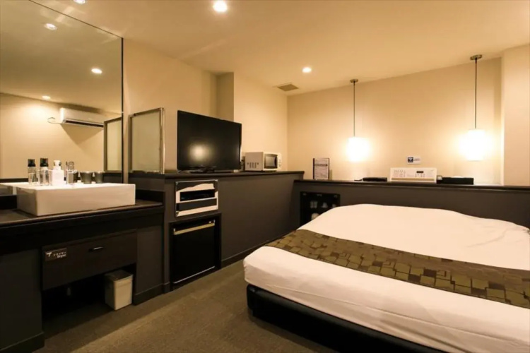 Hotel Double Funabashi
