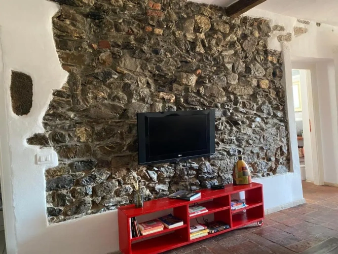 2 Bedrooms Cottage