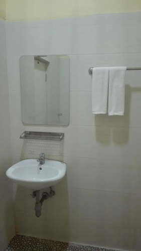 Man Thi Tar Hotel
