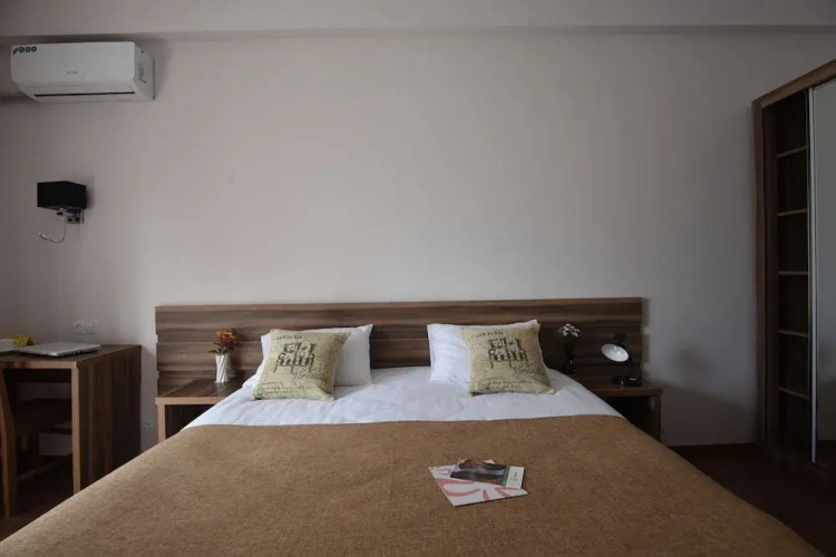 Hotel444