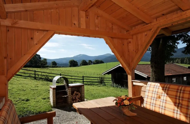 1 Bedroom Apartment with balcony
