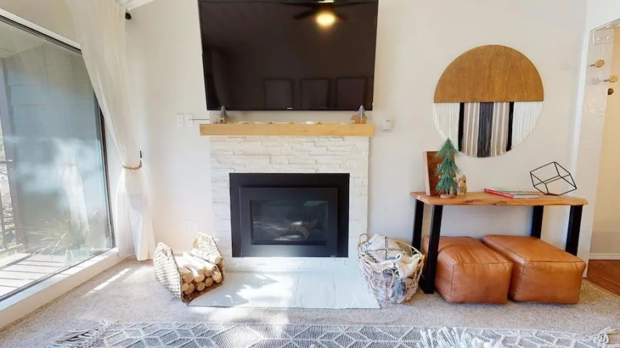 St. Anton Getaway - Shared Bbq, Pool & Hot Tub