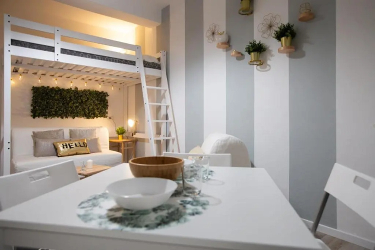 Apartment via Treviso 6