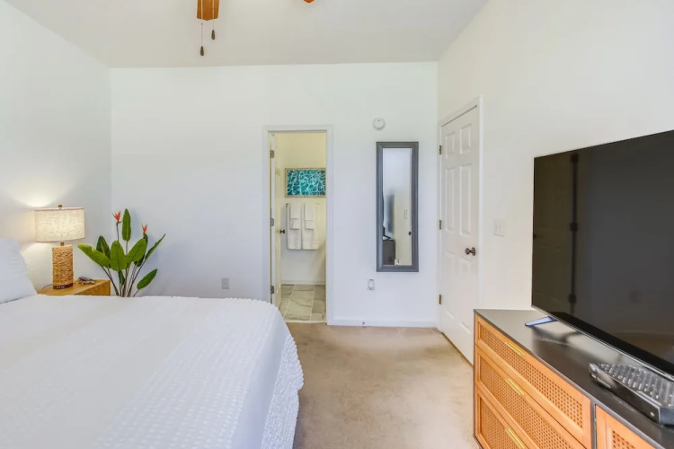 Golf Course View & Pool Access: River Oaks Condo