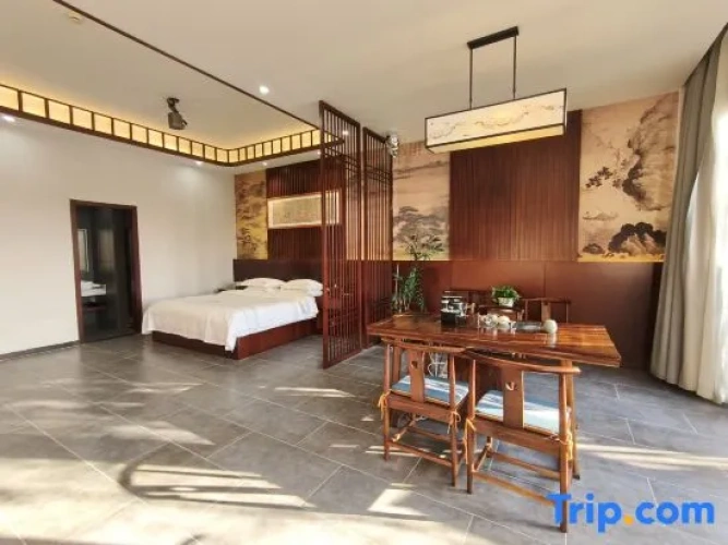 Deluxe Double room with view