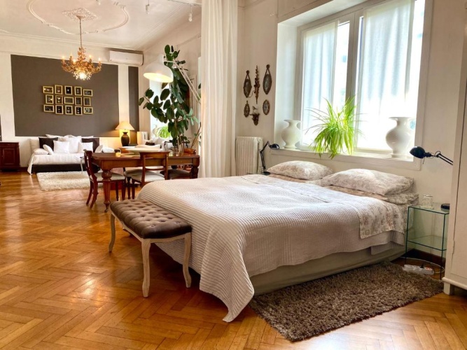 Superior Apartment