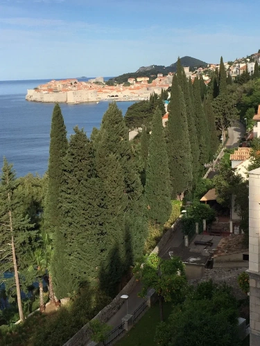2 Bedrooms Apartment with balcony