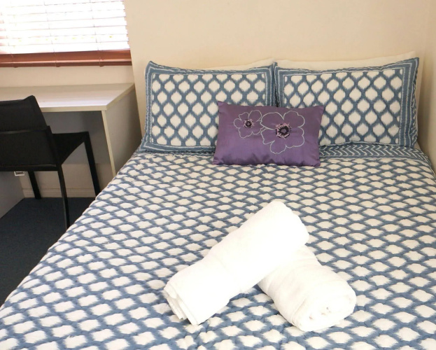 Ellie's Guesthouse
