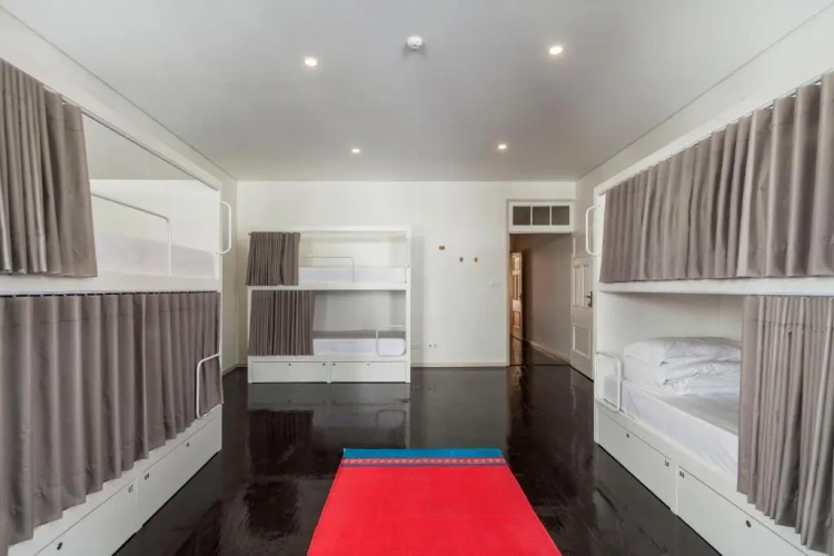 Bed in Dorm