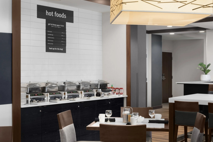 Holiday Inn Ottawa East photo 35