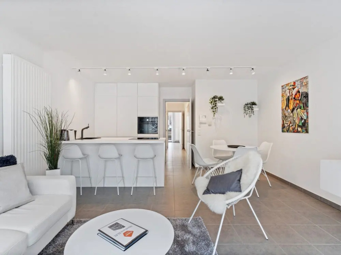 Apartment Close to the Seafront