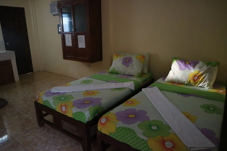 Golden Sam Resort